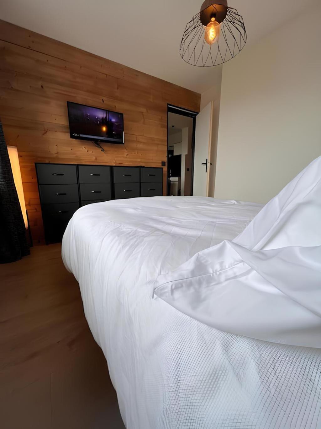 Vue Mont Blanc, Ski Et Village 꽁블루 외부 사진